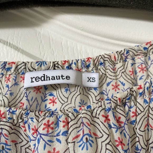 Red Haute Top- xs - Picture 3 of 3